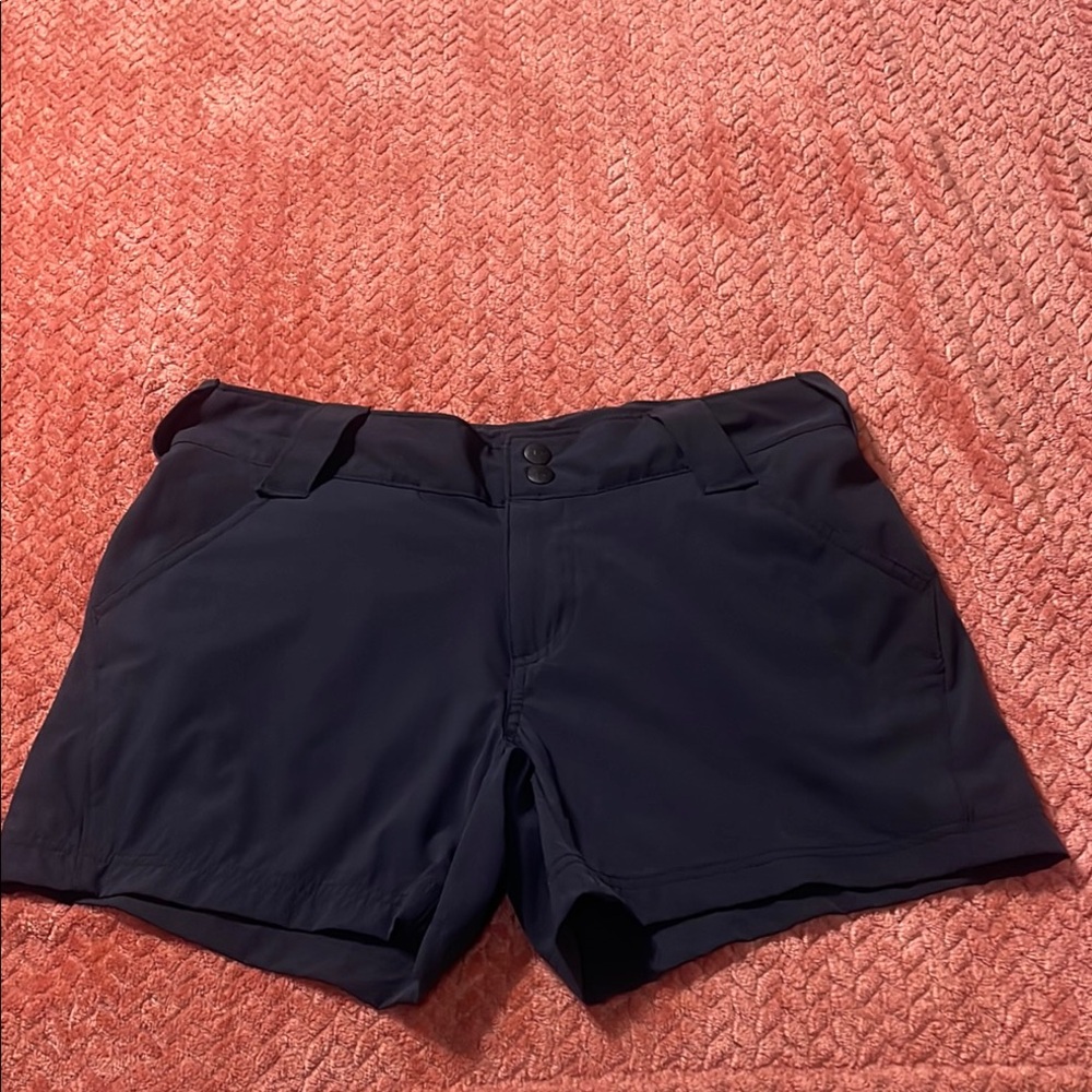 Columbia Women’s PFG Coral Point III Short Black Size 6 Length 5